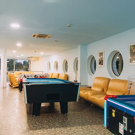Mura 4* البينا
